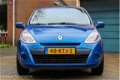 Renault Clio - 1.2 TCE Expression Dealer Onderhouden 2e Eigenaar. - 1 - Thumbnail