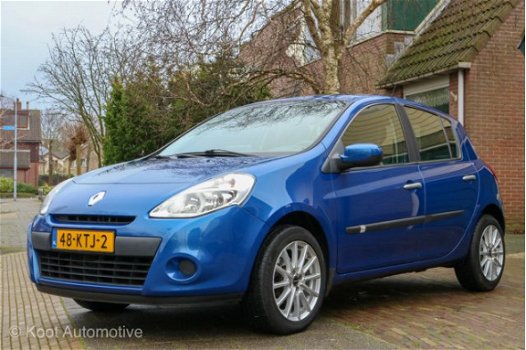 Renault Clio - 1.2 TCE Expression Dealer Onderhouden 2e Eigenaar. - 1