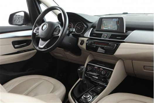 BMW 2-serie Active Tourer - 218 d Luxury | Full LED | LEDER | NAVI | PDC -A.S. ZONDAG OPEN - 1