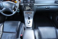 Toyota Avensis Wagon - 2.0 VVTi Executive Business AUTOMAAT NAVI CLIMATE LEDER