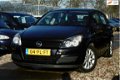 Opel Astra - 1.4 Enjoy M2005 ZWART NAP/AIRCO/LMVELG/APK 9-2020 - 1 - Thumbnail