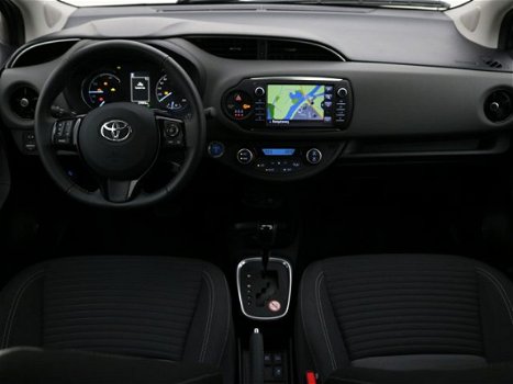 Toyota Yaris - 1.5 Hybrid Dynamic - 1