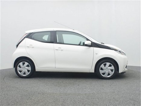 Toyota Aygo - 1.0 Vvt-I X-Nav - 1