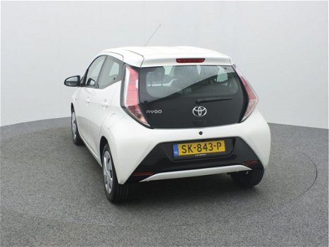 Toyota Aygo - 1.0 Vvt-I X-Nav - 1