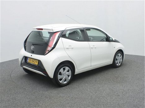 Toyota Aygo - 1.0 Vvt-I X-Nav - 1