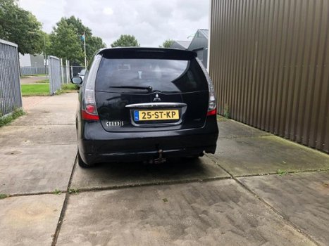 Mitsubishi Grandis - 2.4-16V Intense 7 persoons zwart apk nap - 1