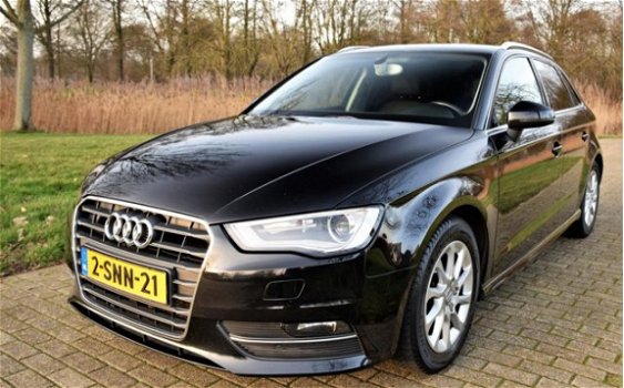 Audi A3 Sportback - 1.6 TDI ultra Edition *2e Eigenaar zeer nette staat*LEDER*APK okt-2020 - 1