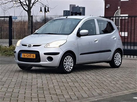 Hyundai i10 - 1.1 Dynamic / 5 Drs. / NAP / Elektrische ramen - 1