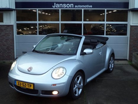 Volkswagen New Beetle Cabriolet - 2.0 Highline Automaat, Org. NL geleverd, Facelift model, Lederen b - 1