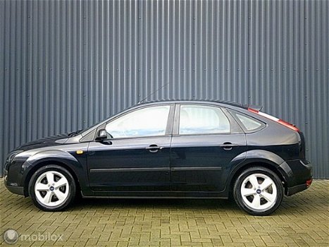 Ford Focus - 1.6-16V Futura Nw APK NAP 1ste Eigen Dealeronderh - 1