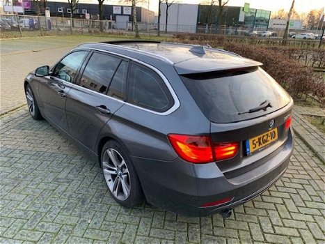 BMW 3-serie Touring - 320d High Executive Upgrade 184 PK PANO LED *VOL - 1