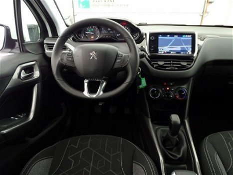 Peugeot 2008 - 1.2 PureTech Active | navigatiesysteem | airconditioning | bluetooth | Apple Carplay - 1