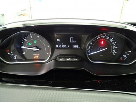 Peugeot 2008 - 1.2 PureTech Active | navigatiesysteem | airconditioning | bluetooth | Apple Carplay - 1