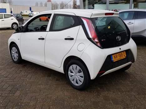 Toyota Aygo - 1.0 VVT-i x-now - 1