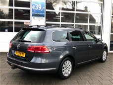 Volkswagen Passat Variant - Aut 2.0 TDI Highl. BlM Navi Ecc Pdc Standkachel