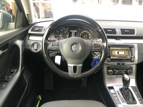Volkswagen Passat Variant - Aut 2.0 TDI Highl. BlM Navi Ecc Pdc Standkachel - 1