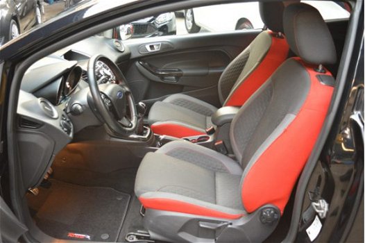 Ford Fiesta - 1.0 EcoBoost Red/Black Edition 140pk Airco, Stoelverwarming, Pdc, Cruise control, Elek - 1