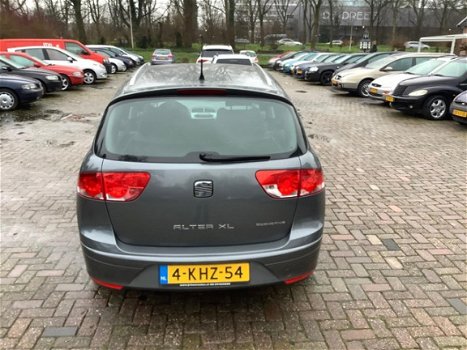 Seat Altea XL - 1.6 TDI Ecomotive Style Nieuwe apk Zeer nette auto - 1