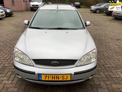 Ford Mondeo Wagon - 1.8-16V First Edition AIRCO nieuwe apk 30-12-2020 - 1