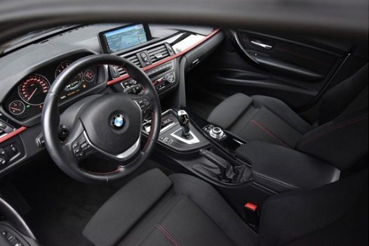 BMW 3-serie Touring - 316 i Executive Sport-Pakket | Sport Stoelen | Gr. Navi | 19 - 1