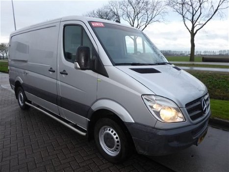 Mercedes-Benz Sprinter - 211 - 1