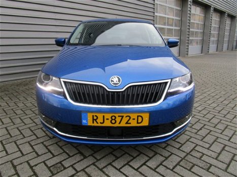 Skoda Rapid Spaceback - Uniek 5000 km 1.0 TSI 95PK AUTOMAAT/NAVI/TREKHAAK/CLIMA/DRIVE - 1