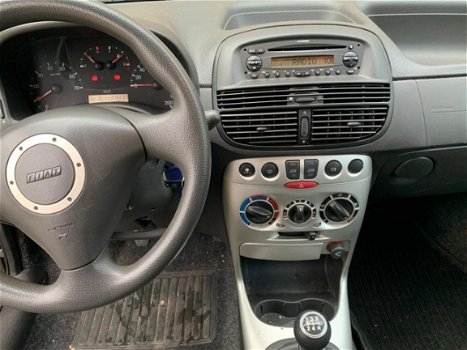 Fiat Punto - 1