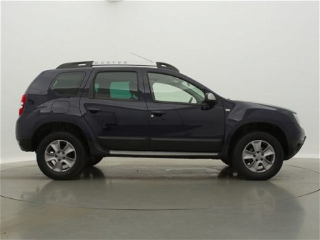 Dacia Duster - 1.2 TCe 4x2 Prestige ET17666 | Navi | Airco | Trekhaak | Licht metalen velgen | - 1