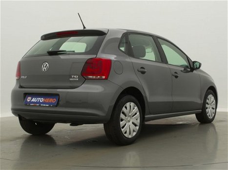 Volkswagen Polo - 1.2 TSI Comfortline BlueMotion JT34161 | Dealer Onderhouden | Airco | Cruise | Rad - 1