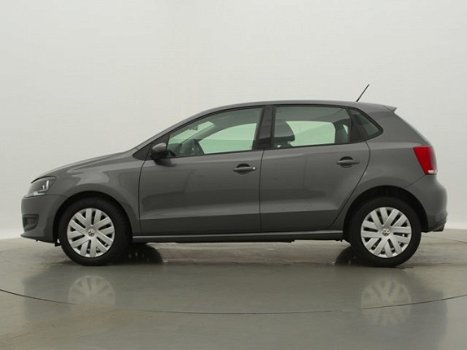 Volkswagen Polo - 1.2 TSI Comfortline BlueMotion JT34161 | Dealer Onderhouden | Airco | Cruise | Rad - 1