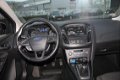 Ford Focus - 1.5 TDCi 120pk Titanium Edition | PARKEERHULP | AUT. AIRCO | VOORRUITVERW | - 1 - Thumbnail