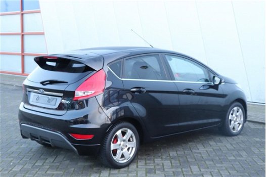 Ford Fiesta - 1.6 Titanium | Airco / MF-Stuur / Nette Auto - 1