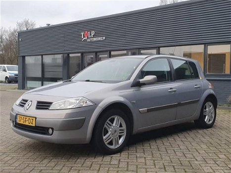 Renault Mégane - 1.6 16V Privilège - 1