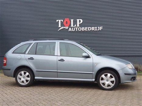 Skoda Fabia Combi - 1.4 16V 75pk Equipe - 1