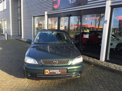 Opel Astra - 1.6 Comfort 1.6 goede staat, diverse optie, s. airco, trekhaak, cd, cv.meeneemprijs - 1