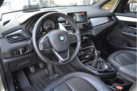 BMW 2-serie Active Tourer - 218i High Executive | Leer | Stoelverwarming | Groot navi | Clima | Head - 1