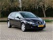 Seat Leon - 1.9 TDI 105 PK VOL LEDER / CLIMA / PRIVACY GLASS TOP STAAT - 1 - Thumbnail