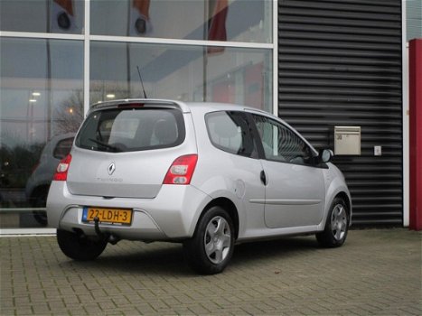 Renault Twingo - 1.2-16V Dynamique - 1