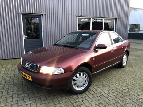 Audi A4 - 1.6i 101PK Advance 1998 Airco - 1