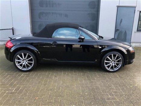 Audi TT Roadster - 1.8 5V Turbo -nieuwe APK - 1