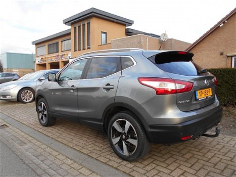 Nissan Qashqai - 1.2 TEKNA 360-CAMERA/PANORAMADAK/KEYLESS/LINE-ASSIST/NAVIGATIE/TREKHAAK - 1