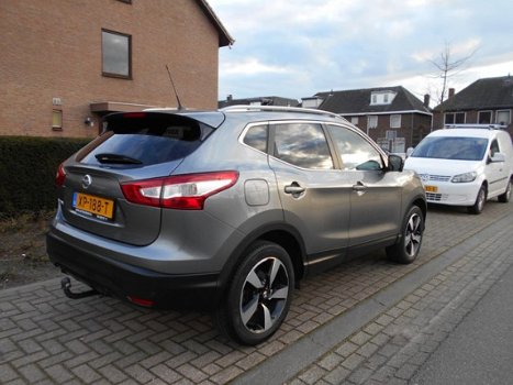 Nissan Qashqai - 1.2 TEKNA 360-CAMERA/PANORAMADAK/KEYLESS/LINE-ASSIST/NAVIGATIE/TREKHAAK - 1