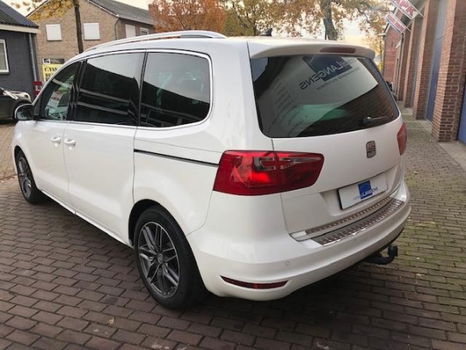 Seat Alhambra - 1.4 TSI Style Navi, Camera, Standkachel, PDC V+A, Clima, Stoelverw. , Trekhaak - 1