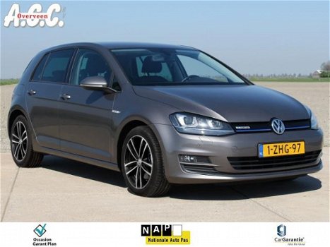 Volkswagen Golf - 1.6 TDi Xenon Park Assist ECC Navi - 1