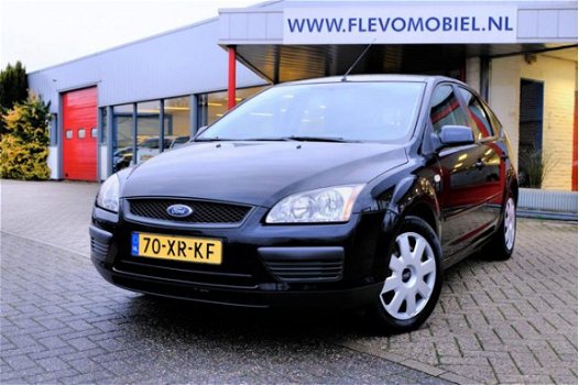 Ford Focus - 1.6-16V Trend 5-drs -50.570km - 1