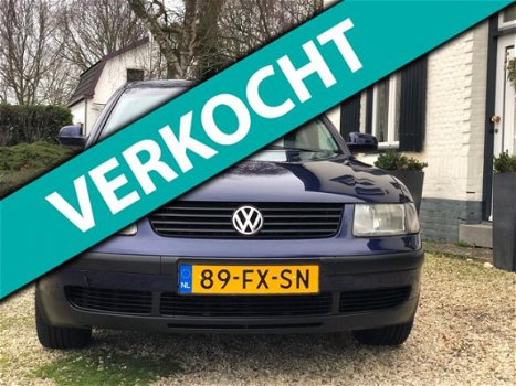 Volkswagen Passat - 1.8-5V Clima/Elek-ramen/Zeer nette auto - 1