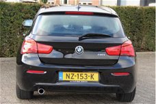 BMW 1-serie - 118i Corporate Lease Executive Aut Navi LED ECC PDC Cruise Sportstoelen M-LMV Zeer net