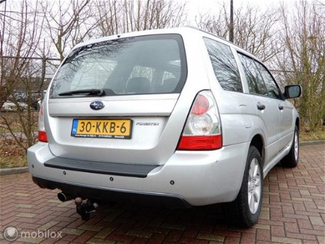 Subaru Forester - 2.0 X Luxury Pack AUTOMAAT/CLIMA/PANORAMADAK/ETC - 1