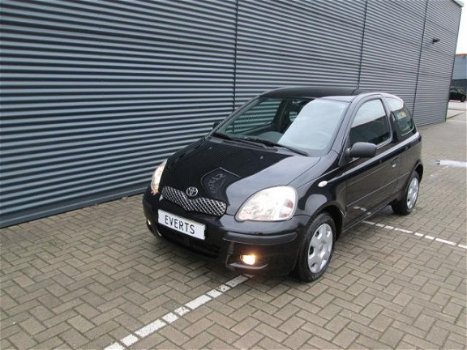 Toyota Yaris - 1.3 VVT-i Luna airco met dealer onderhoudsboekjes zeer mooie auto meeneem prijs - 1