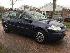 Renault Mégane Grand Tour - 1.6-16V Tech Road + AIRCO + TREKHAAK +